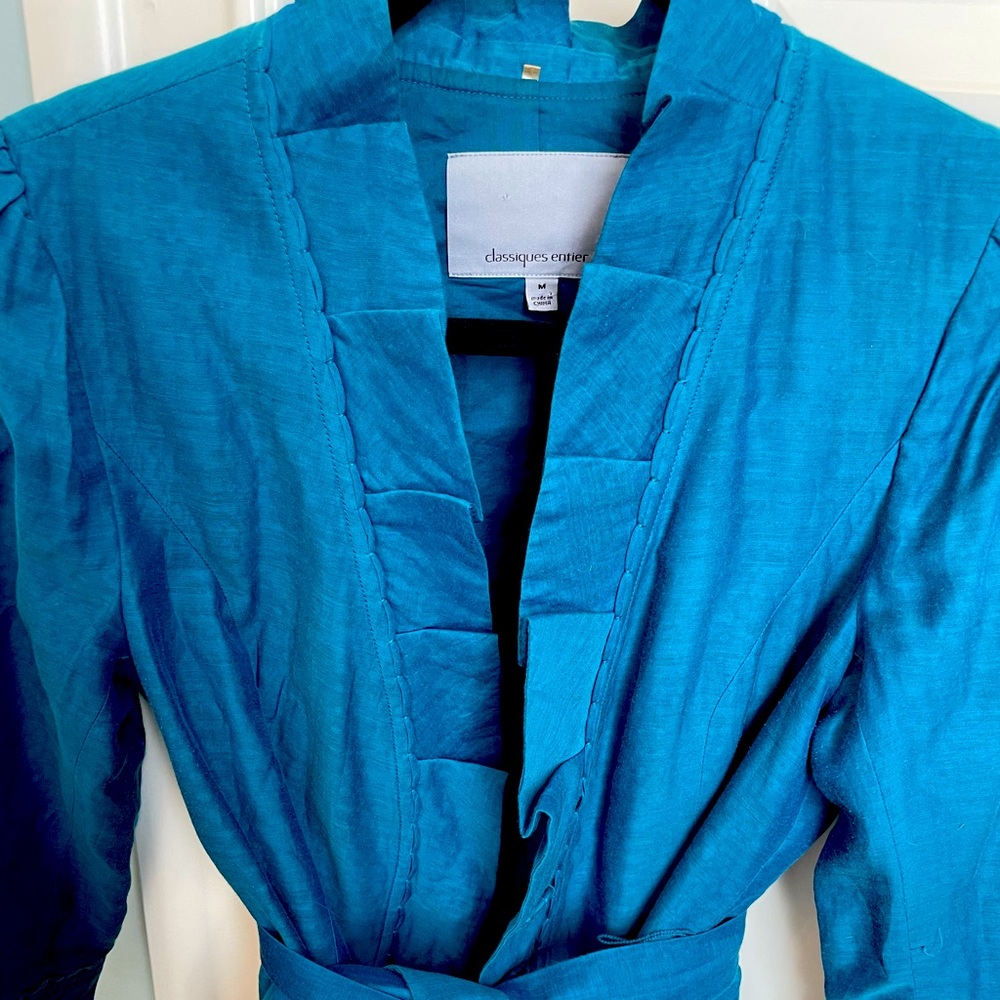 Sophisticated lightweight jacket